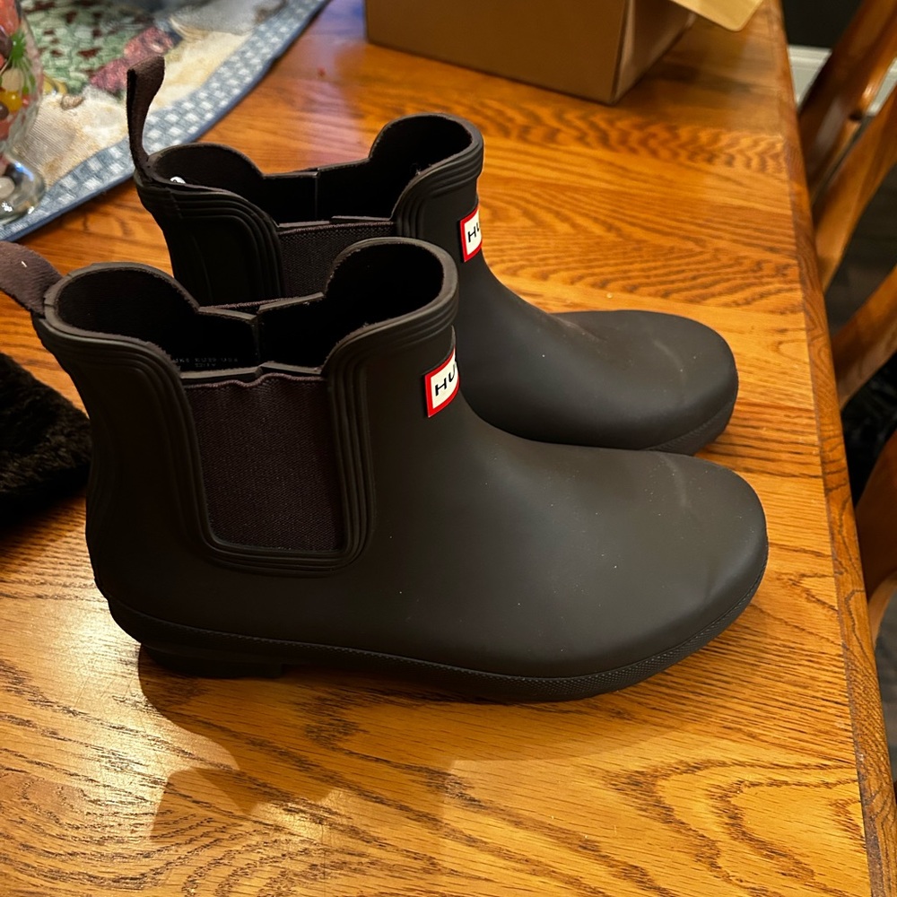 Hunter Black Chelsea Rain Boots